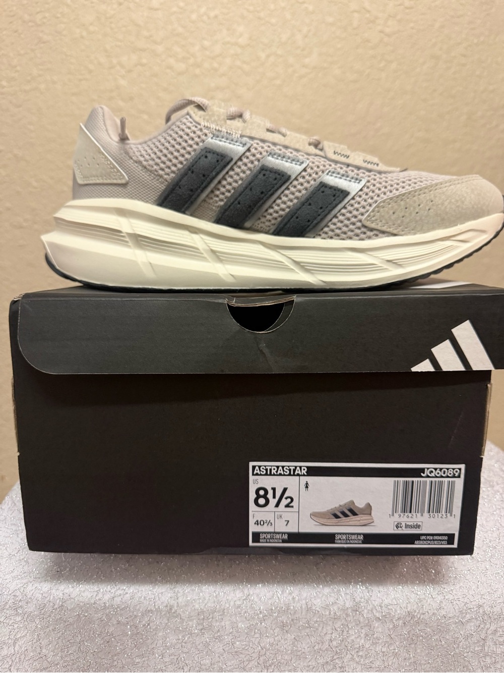 adidas Astrastar Women’s Running Shoes